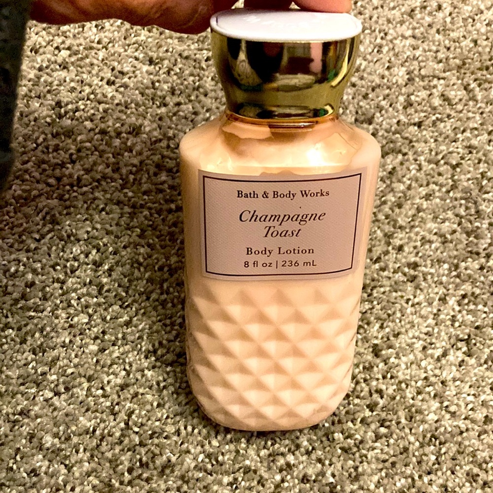 Set of 3 NWT Bath & Body Works champagne toast, Fairytale & beach nights - Picture 5 of 15